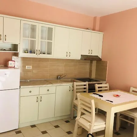 A & A House 아파트 Sarandë